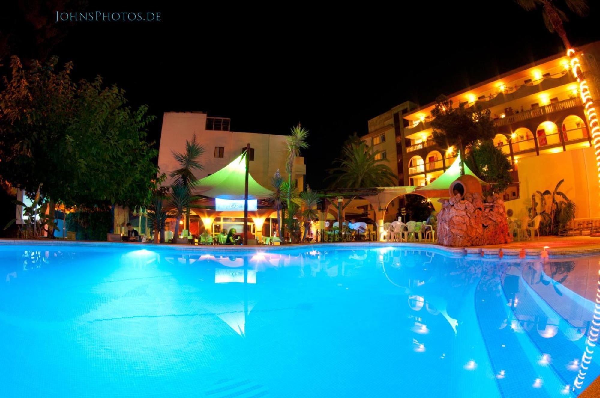Mini Golf Apartments Canyamel Kültér fotó